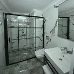 Alessia Old Hotel *